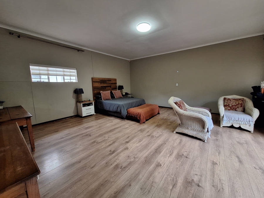 4 Bedroom Property for Sale in Monument Gauteng