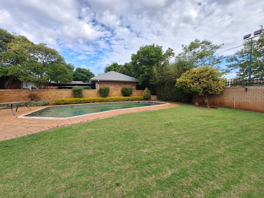 4 Bedroom Property for Sale in Monument Gauteng