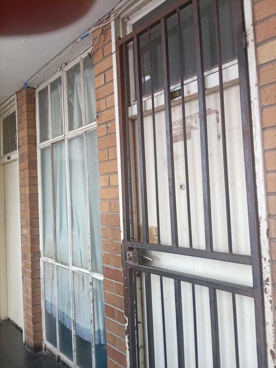 1 Bedroom Property for Sale in Berea Gauteng