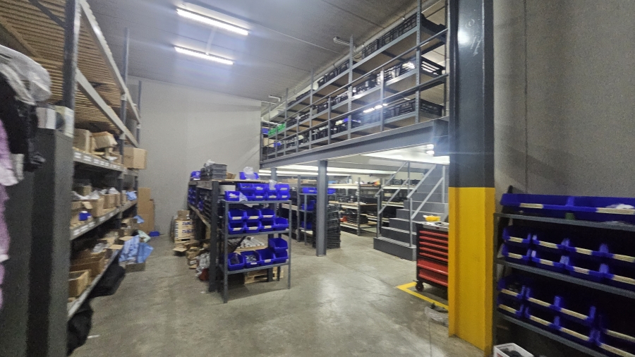 To Let Commercial Property for Rent in Knoppieslaagte Gauteng