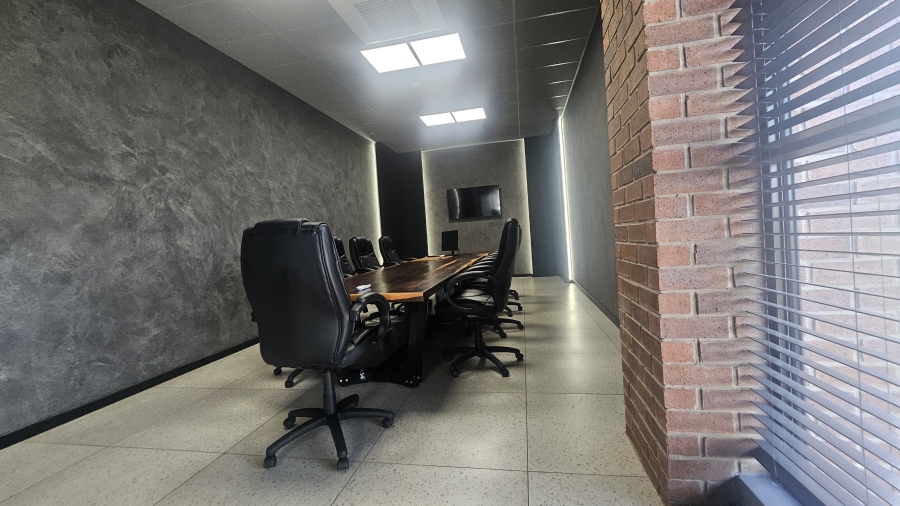 To Let Commercial Property for Rent in Knoppieslaagte Gauteng