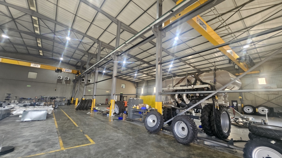 To Let Commercial Property for Rent in Knoppieslaagte Gauteng