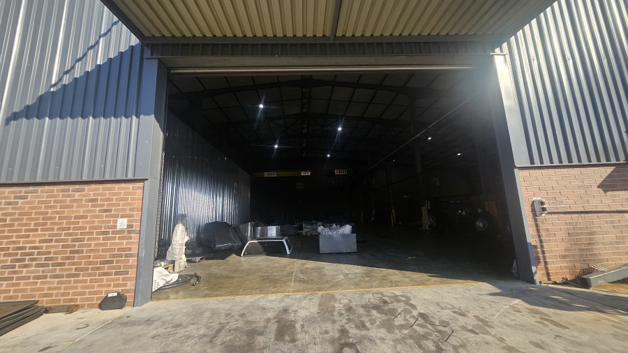 To Let Commercial Property for Rent in Knoppieslaagte Gauteng