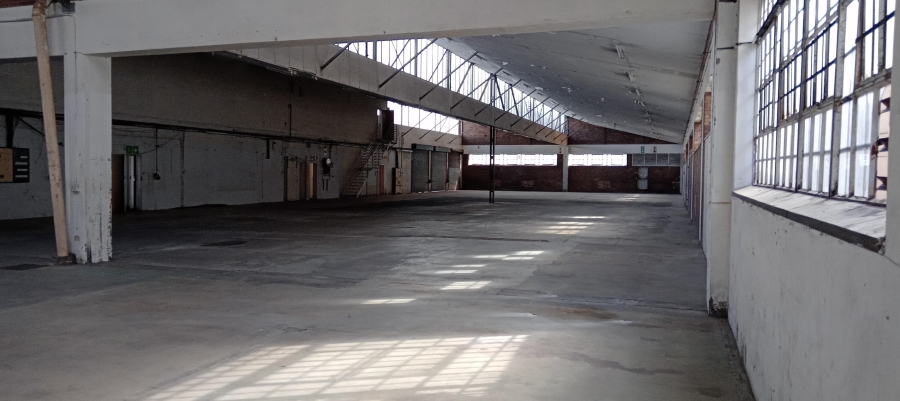 To Let Commercial Property for Rent in Benrose Gauteng
