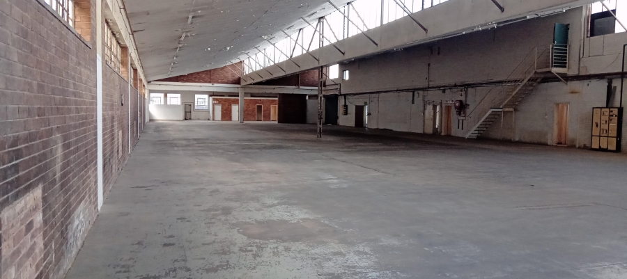 To Let Commercial Property for Rent in Benrose Gauteng