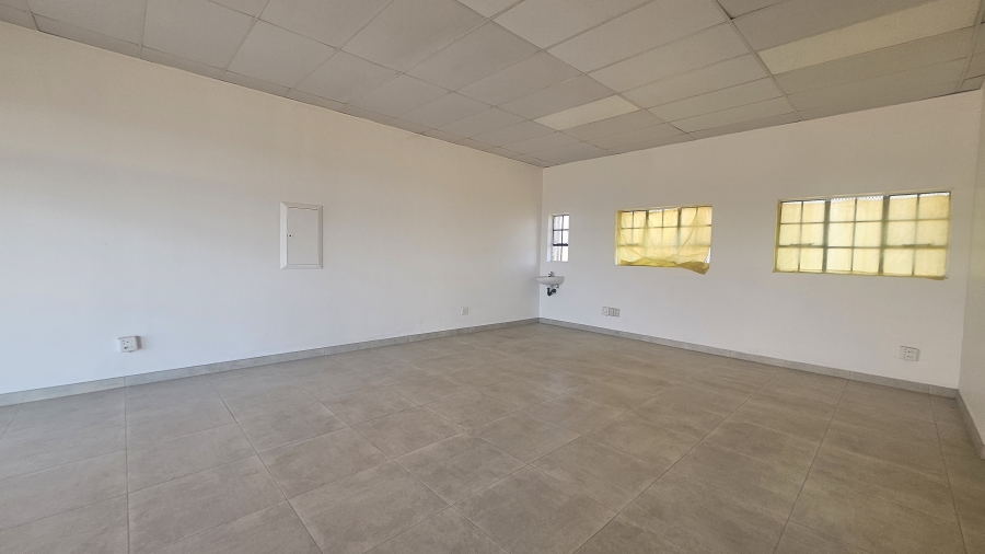 To Let Commercial Property for Rent in Rosslyn Gauteng