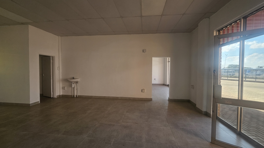 To Let Commercial Property for Rent in Rosslyn Gauteng