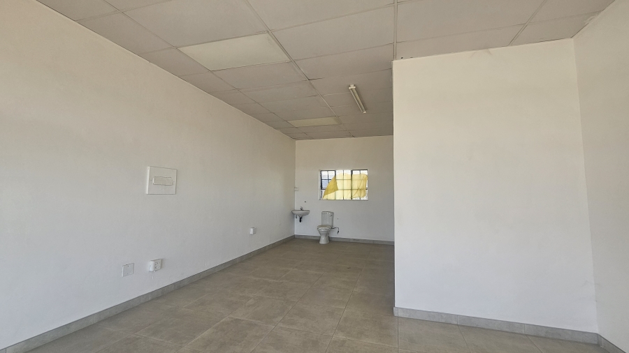 To Let Commercial Property for Rent in Rosslyn Gauteng