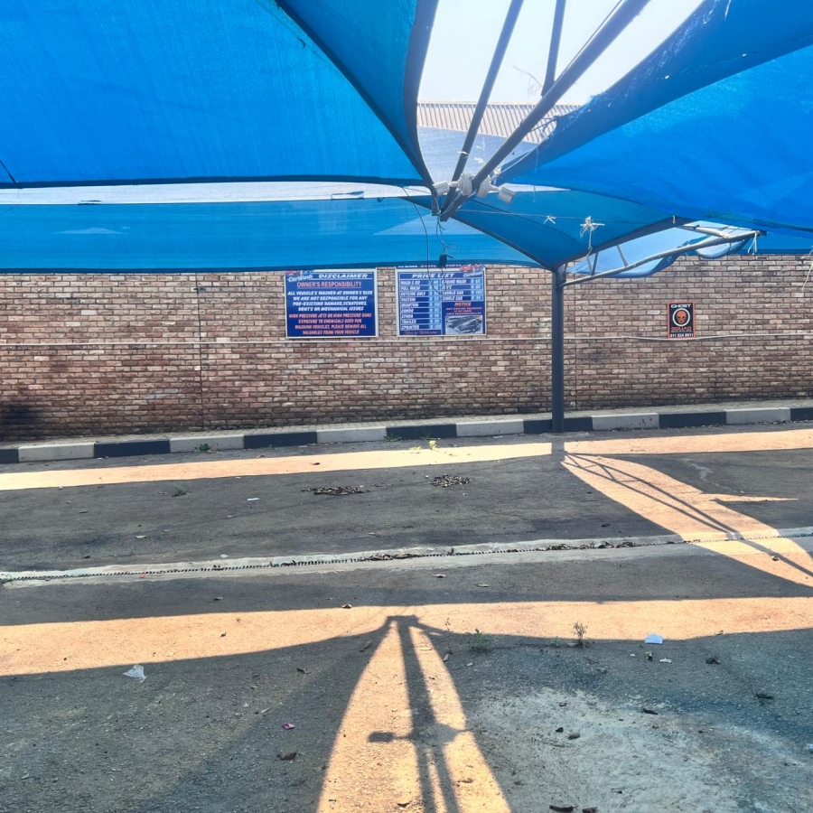 Commercial Property for Sale in Fontainebleau Gauteng