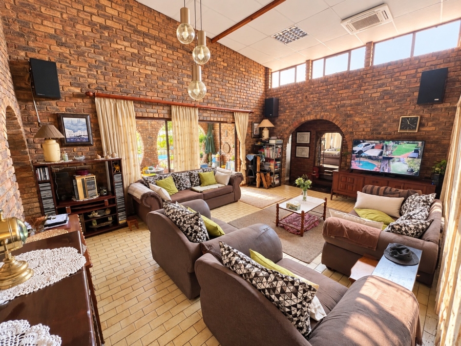 4 Bedroom Property for Sale in Monument Park Gauteng