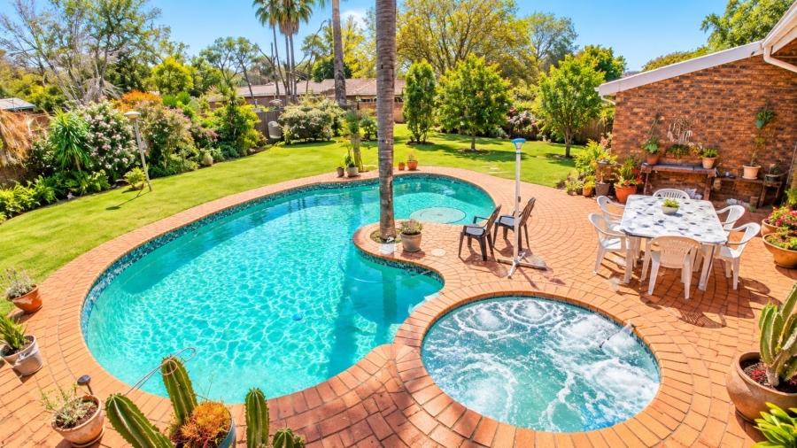 4 Bedroom Property for Sale in Monument Park Gauteng