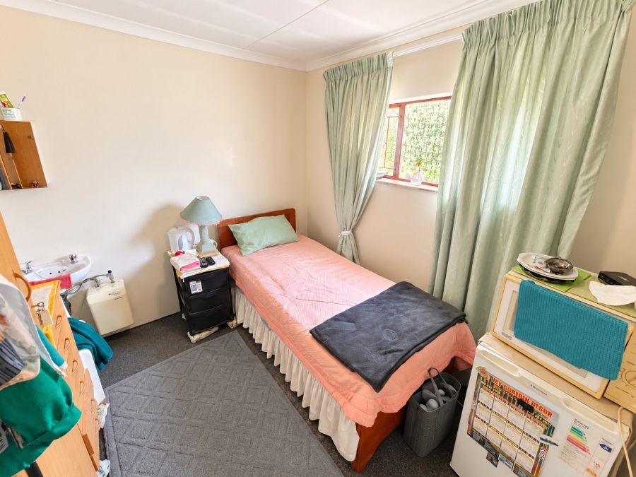 4 Bedroom Property for Sale in Monument Park Gauteng