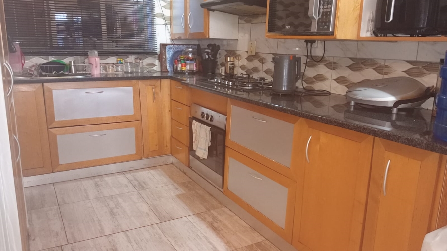 3 Bedroom Property for Sale in Proclamation Hill Gauteng
