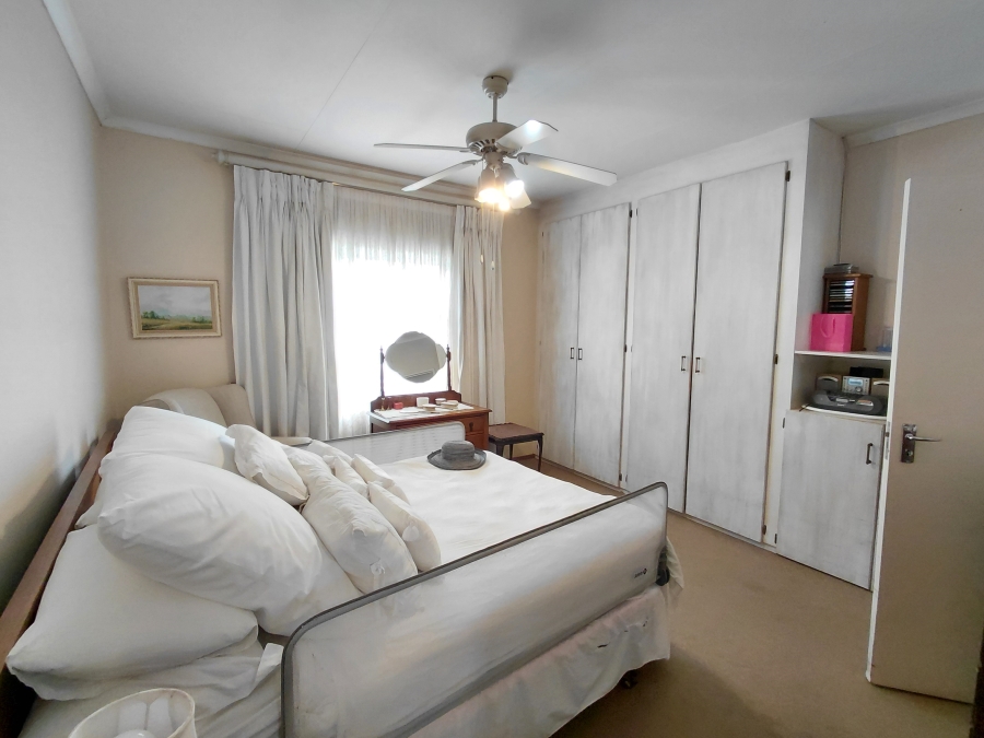 2 Bedroom Property for Sale in Willow Park Manor Gauteng