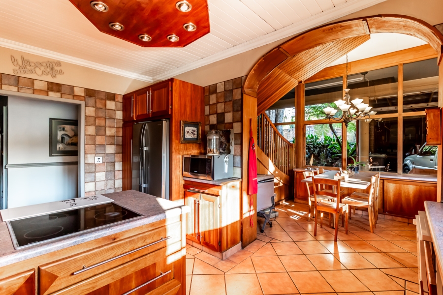 4 Bedroom Property for Sale in Rietondale Gauteng