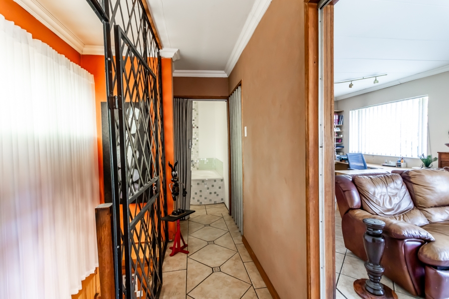 4 Bedroom Property for Sale in Rietondale Gauteng