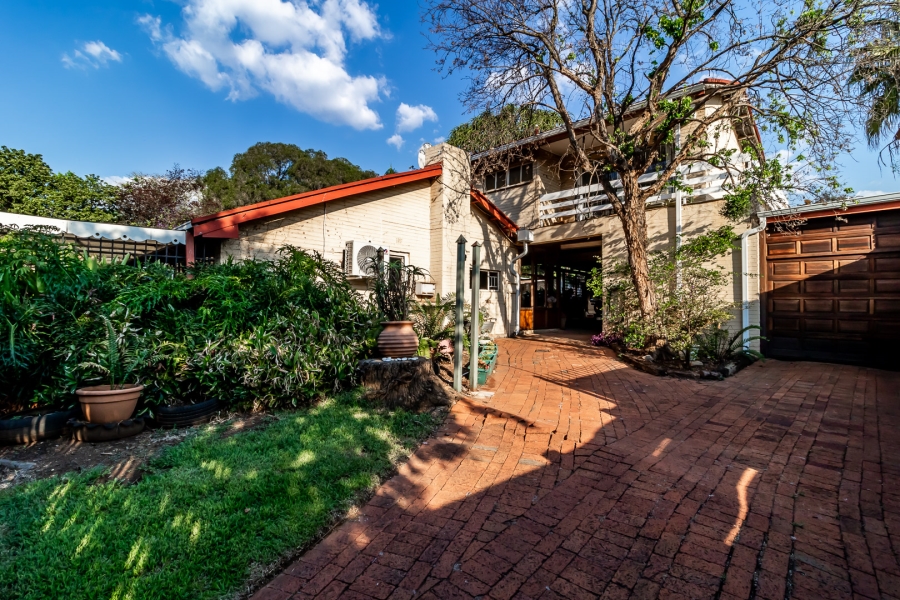 4 Bedroom Property for Sale in Rietondale Gauteng