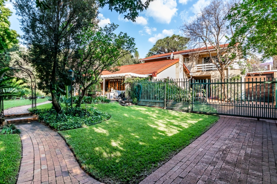 4 Bedroom Property for Sale in Rietondale Gauteng