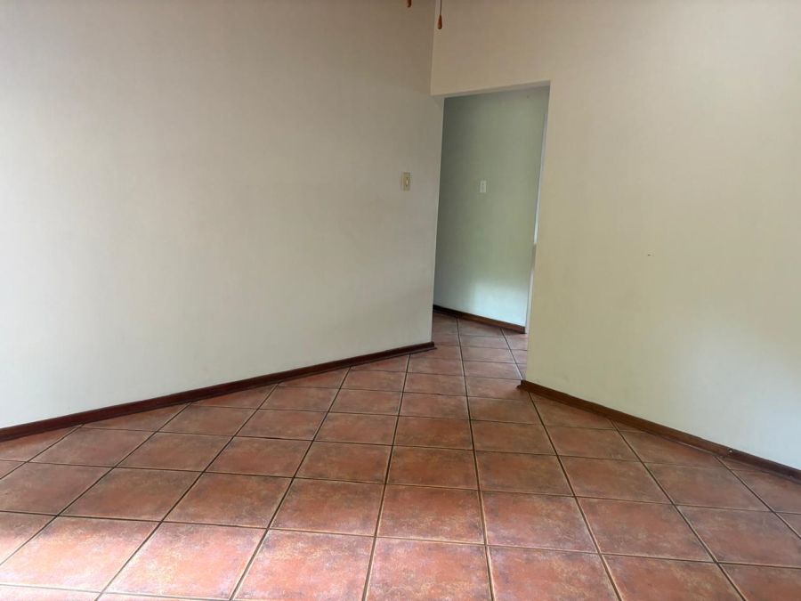 To Let 3 Bedroom Property for Rent in East Lynne Gauteng