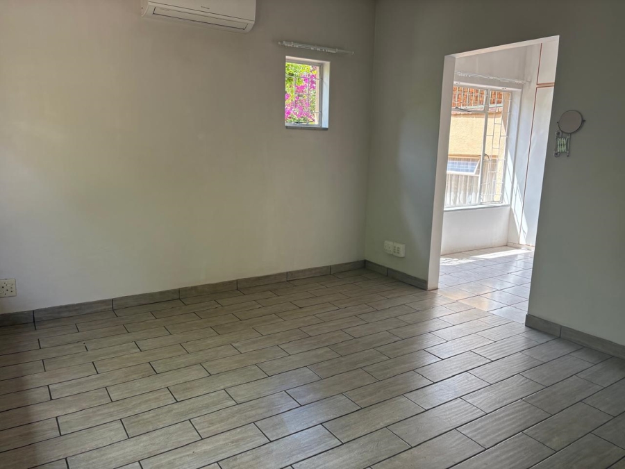 To Let 3 Bedroom Property for Rent in East Lynne Gauteng