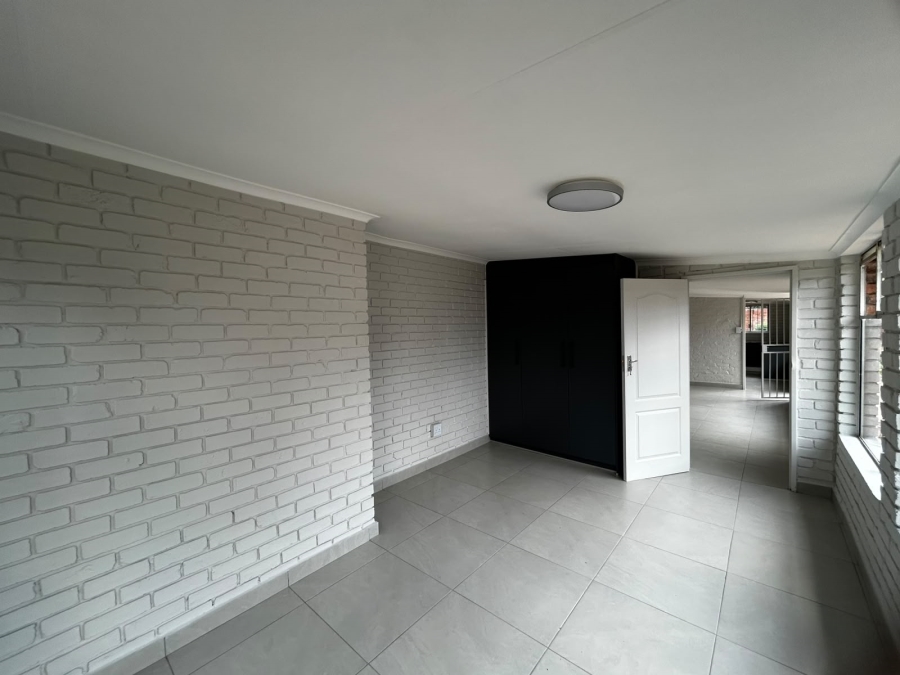 To Let 1 Bedroom Property for Rent in Villieria Gauteng