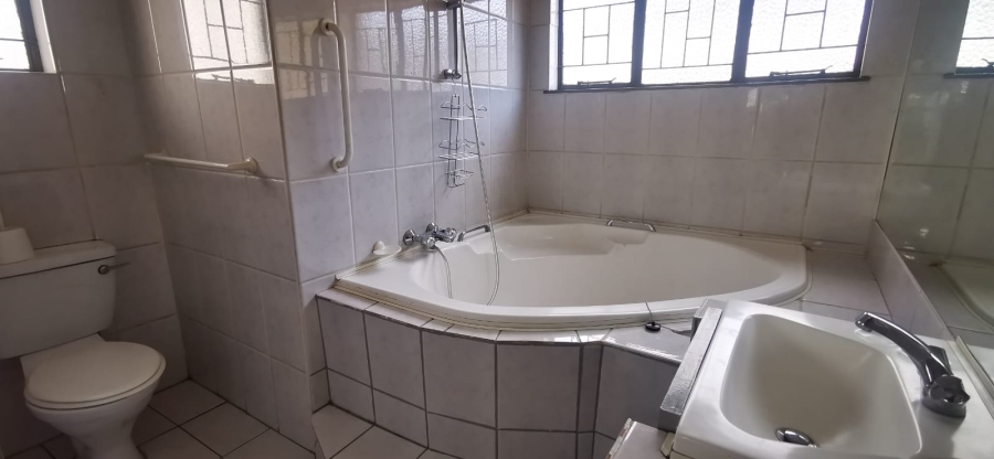 To Let 1 Bedroom Property for Rent in Villieria Gauteng