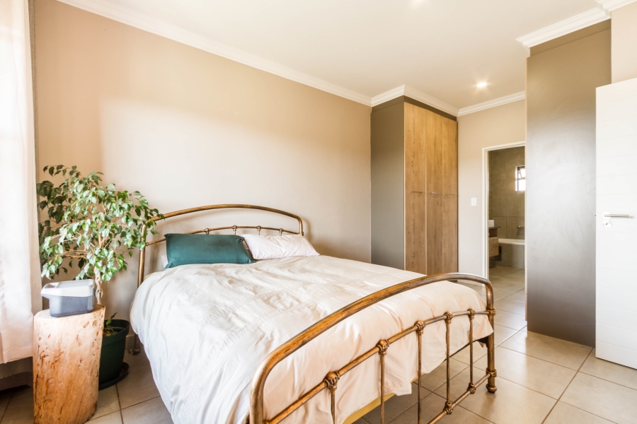 2 Bedroom Property for Sale in Six Fountains Residential Estate Gauteng