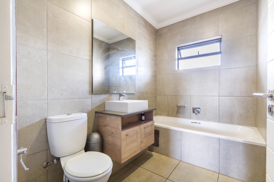 2 Bedroom Property for Sale in Six Fountains Residential Estate Gauteng