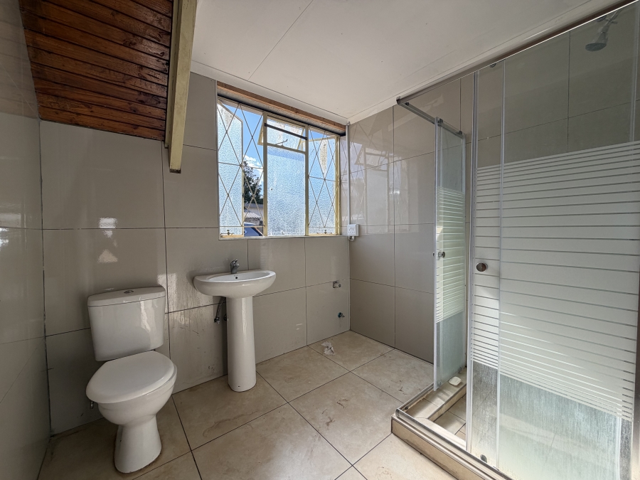 To Let 2 Bedroom Property for Rent in Erasmia Gauteng