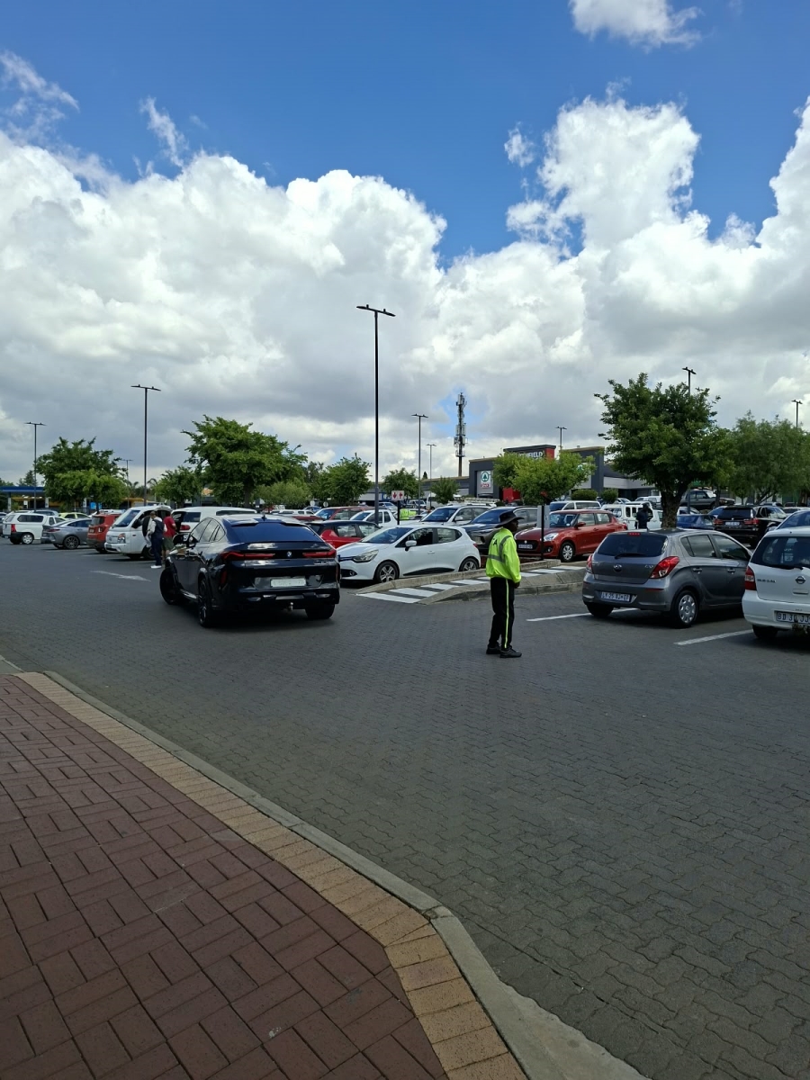To Let Commercial Property for Rent in Rynfield Gauteng