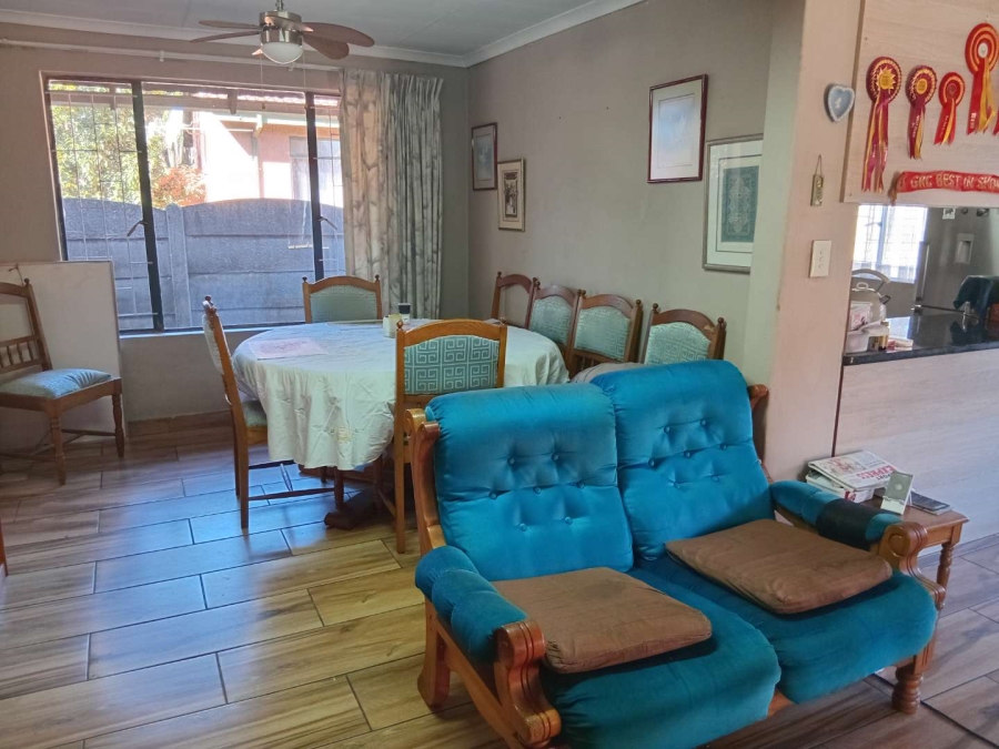 To Let 1 Bedroom Property for Rent in Cresslawn Gauteng