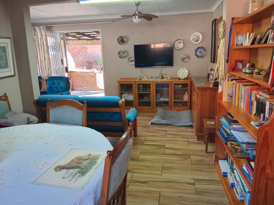 To Let 1 Bedroom Property for Rent in Cresslawn Gauteng