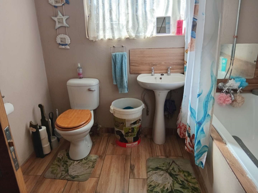 To Let 1 Bedroom Property for Rent in Cresslawn Gauteng