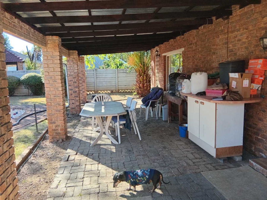 To Let 1 Bedroom Property for Rent in Cresslawn Gauteng