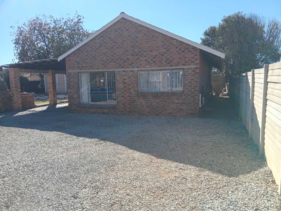 To Let 1 Bedroom Property for Rent in Cresslawn Gauteng