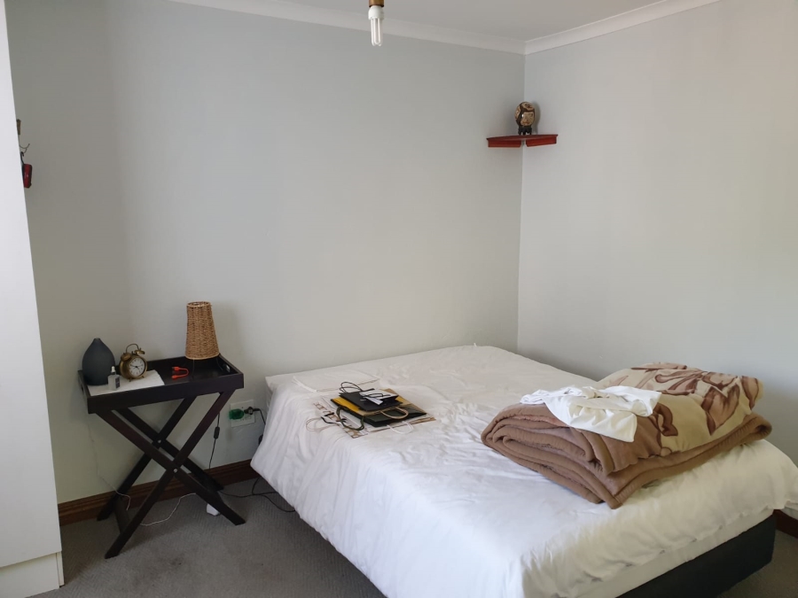 To Let 1 Bedroom Property for Rent in Cyrildene Gauteng