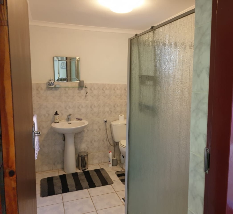 To Let 1 Bedroom Property for Rent in Cyrildene Gauteng