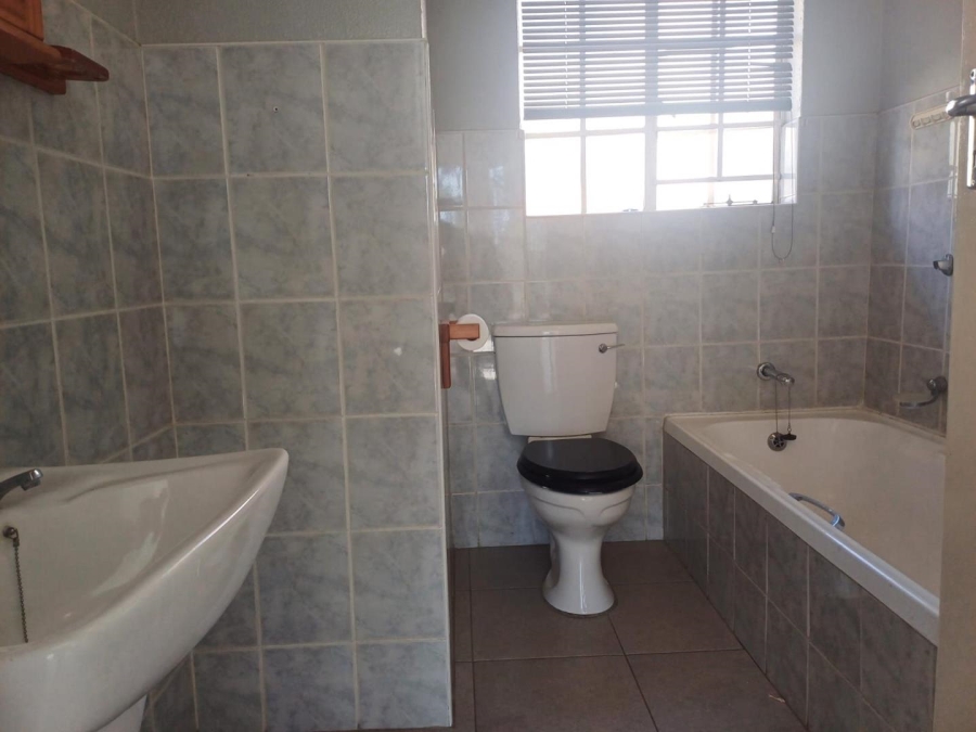 2 Bedroom Property for Sale in Eden Glen Gauteng