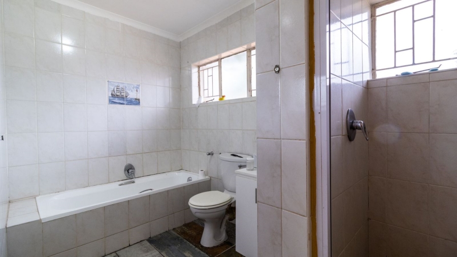 3 Bedroom Property for Sale in Mulbarton Gauteng