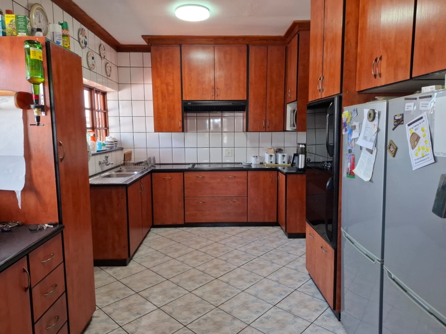 4 Bedroom Property for Sale in Lambton Gauteng