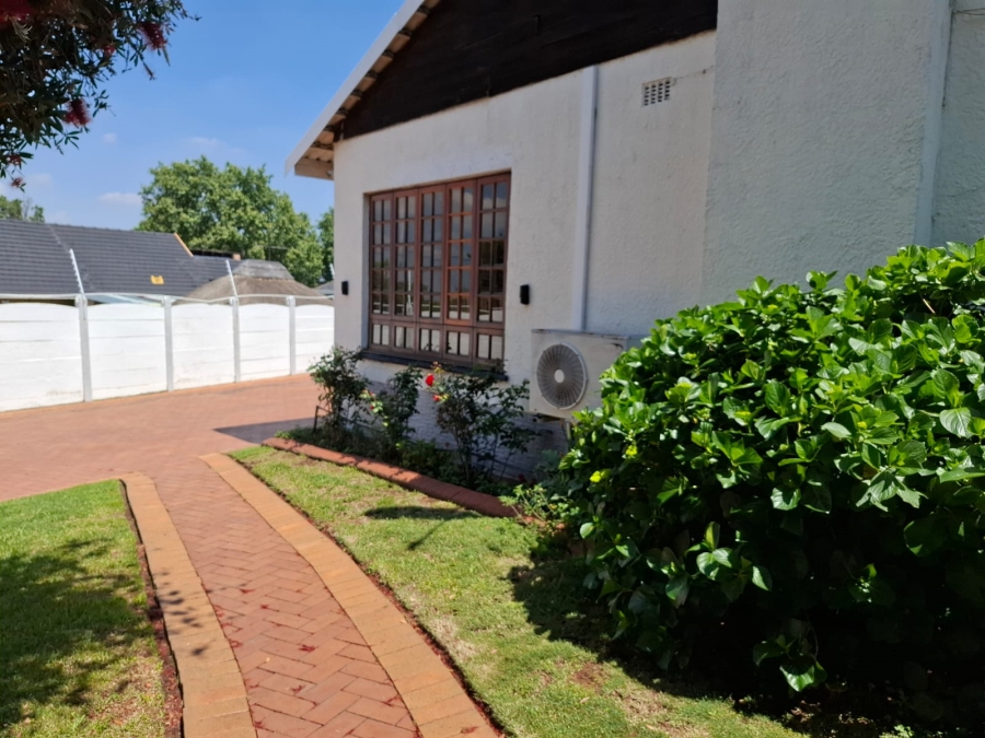 4 Bedroom Property for Sale in Lambton Gauteng