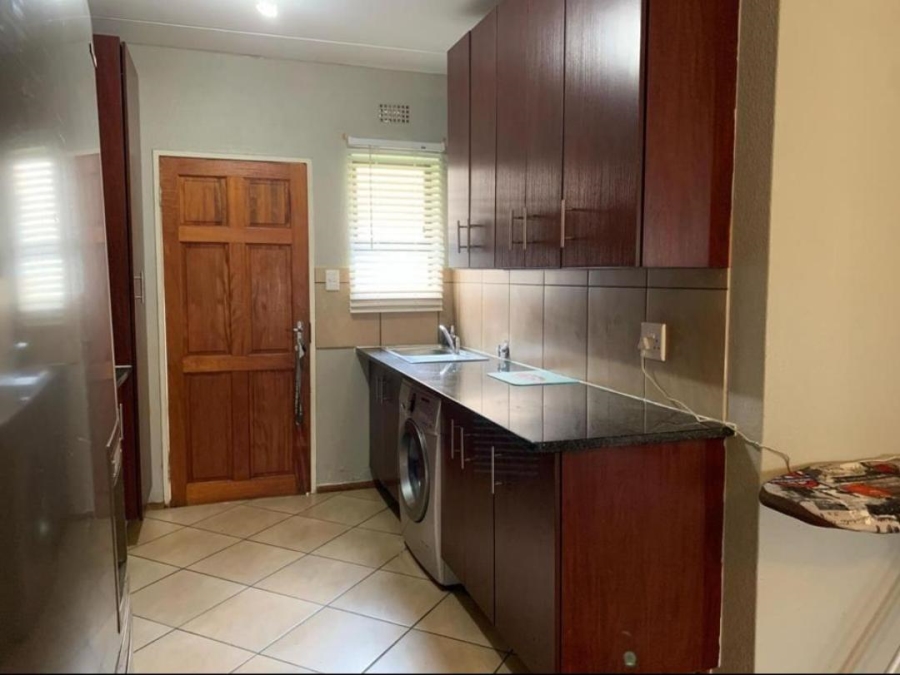 3 Bedroom Property for Sale in Alrode Gauteng