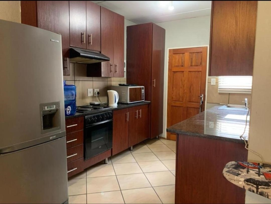 3 Bedroom Property for Sale in Alrode Gauteng
