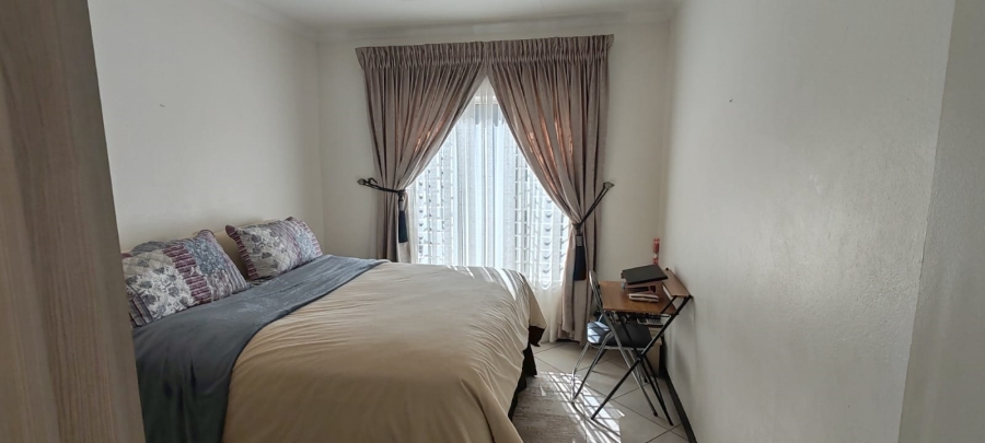 To Let 3 Bedroom Property for Rent in Cloverdene Gauteng