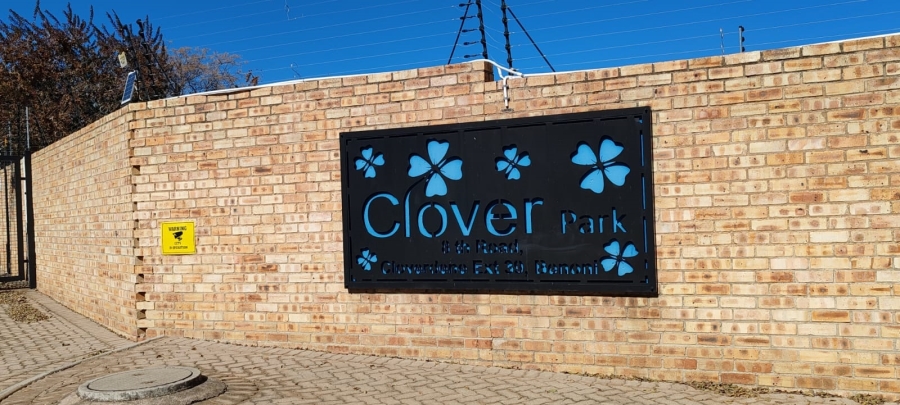 To Let 3 Bedroom Property for Rent in Cloverdene Gauteng