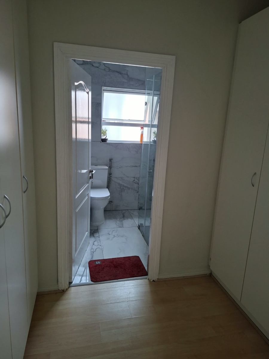 To Let 3 Bedroom Property for Rent in Greenstone Hill Gauteng