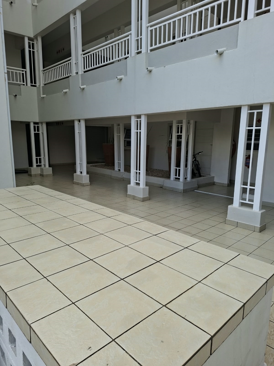To Let 3 Bedroom Property for Rent in Greenstone Hill Gauteng