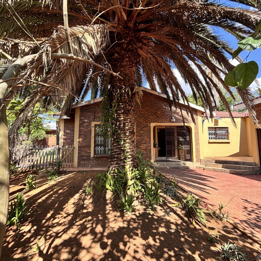4 Bedroom Property for Sale in Greenhills Gauteng