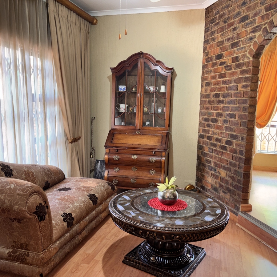 4 Bedroom Property for Sale in Greenhills Gauteng