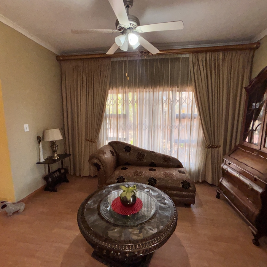 4 Bedroom Property for Sale in Greenhills Gauteng